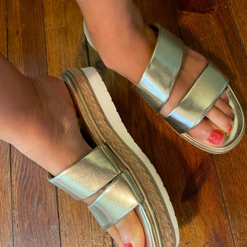Franco Sarto Women's GOLD Slide Sandals
